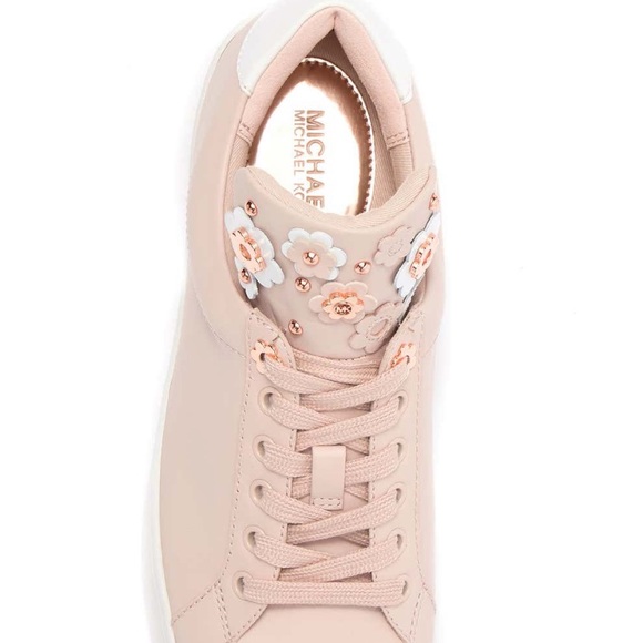 New MK shoes 💖 - Picture 2 of 8